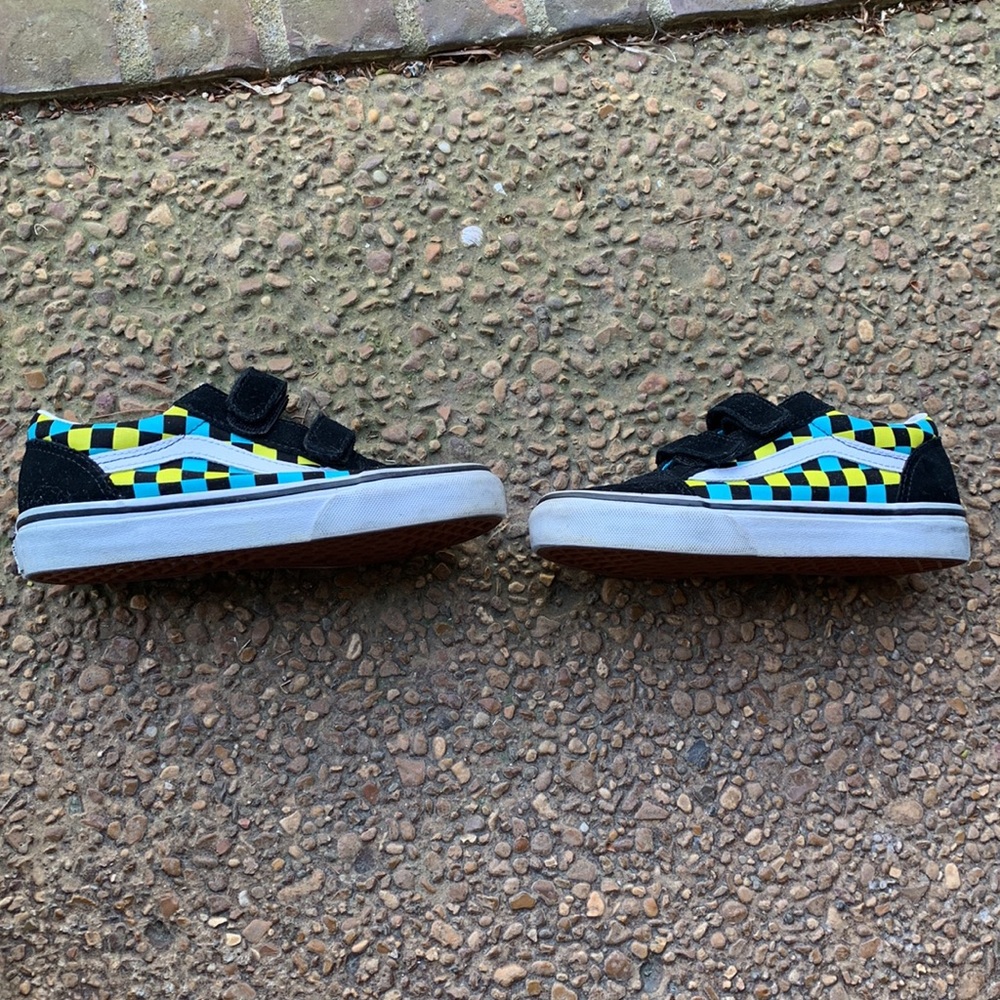 Kids Size 1 Old Skool Vans-Check Pattern, Multi-Colored - Picture 4 of 4